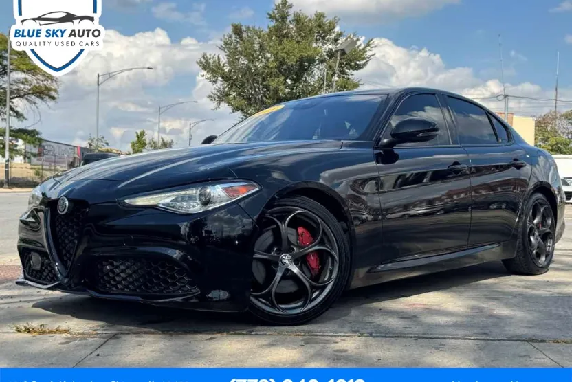 2018 Alfa Romeo Giulia Ti Sport photo 1