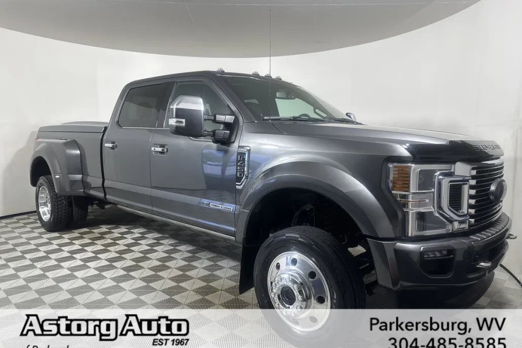 2020 Ford F-450 Platinum photo 1