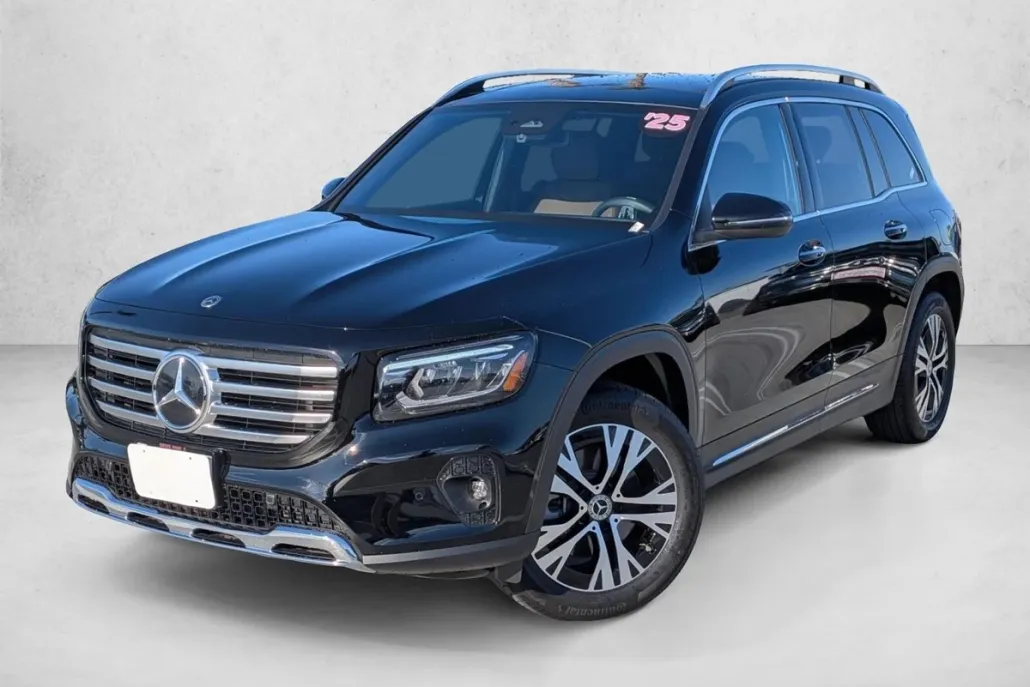 2025 Mercedes Benz GLB 250 photo 1