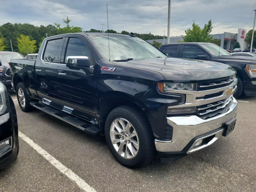 2020 Chevrolet Silverado 1500 LTZ photo 1