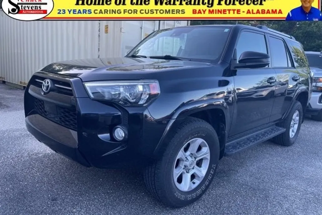 2020 Toyota 4Runner SR5 photo 1