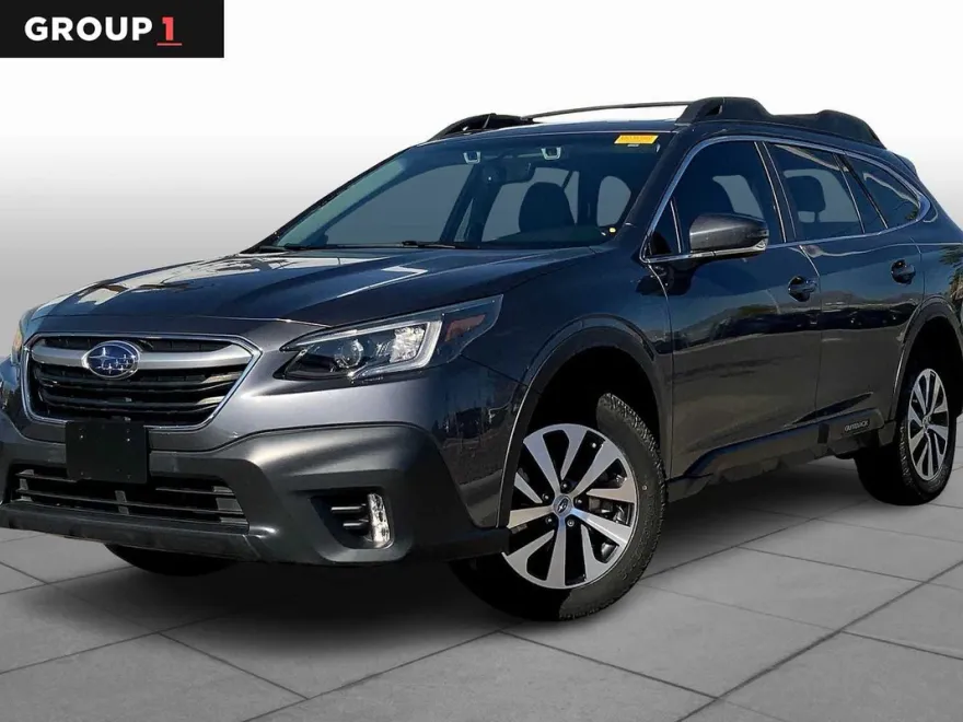 2022 Subaru Outback Premium photo 1