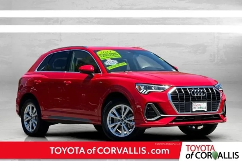 2024 Audi Q3 S line Premium photo 1