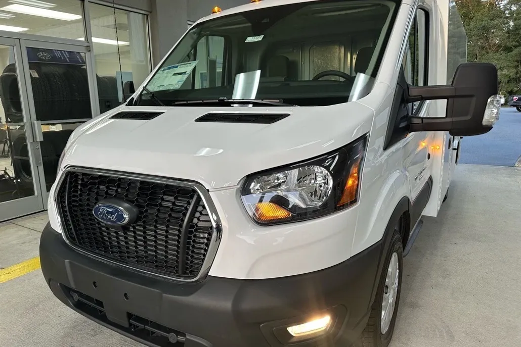 2024 Ford Transit photo 1