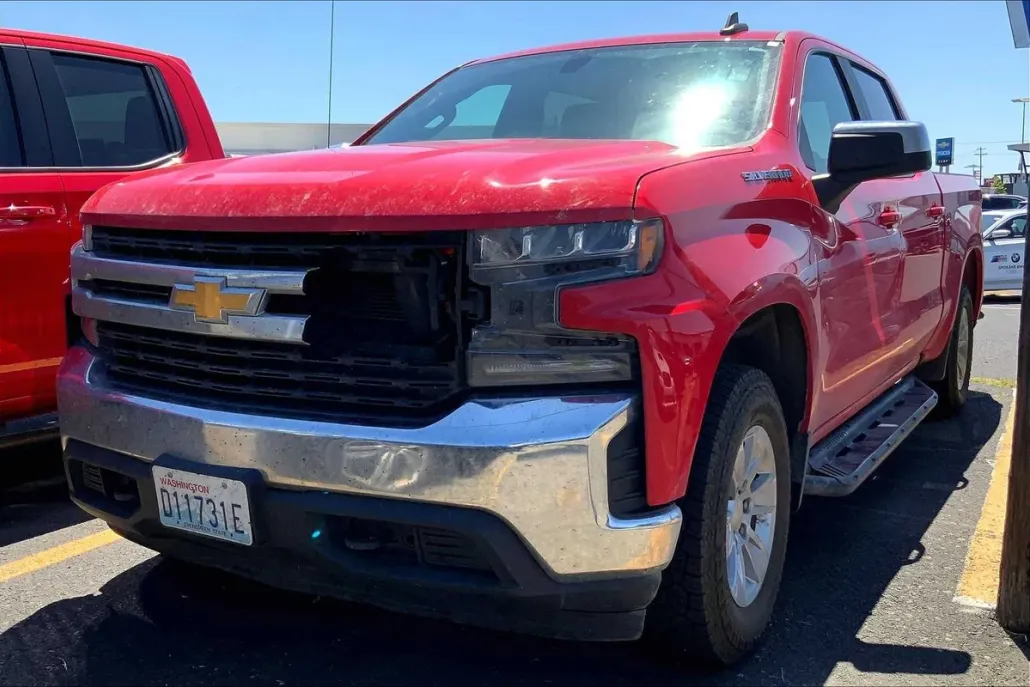 2020 Chevrolet Silverado 1500 LT photo 1