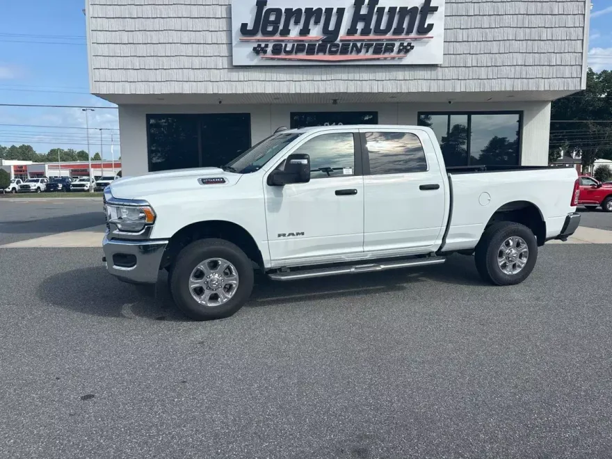 2024 Ram 2500 Big Horn photo 1