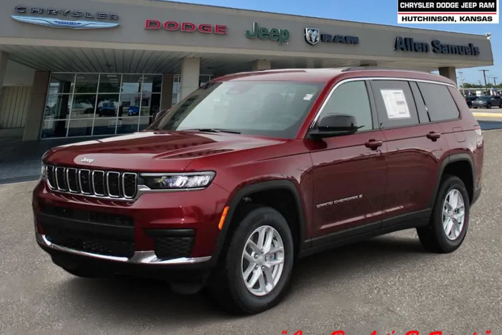 2025 Jeep Grand Cherokee Laredo photo 1