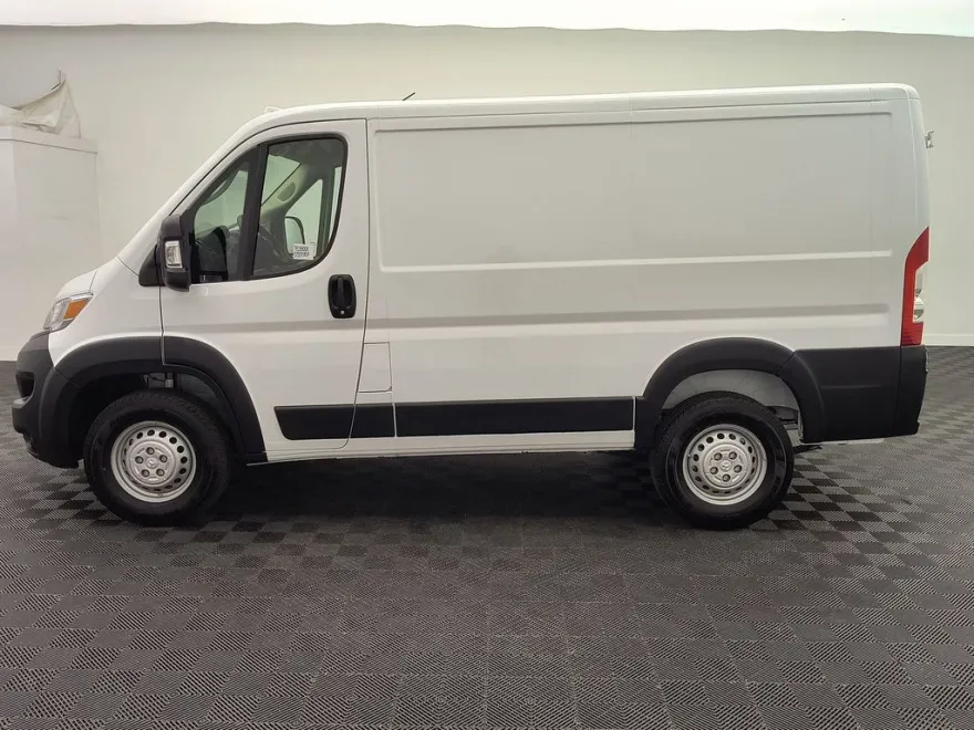 2026 Ram ProMaster 1500 Cargo Van photo 1