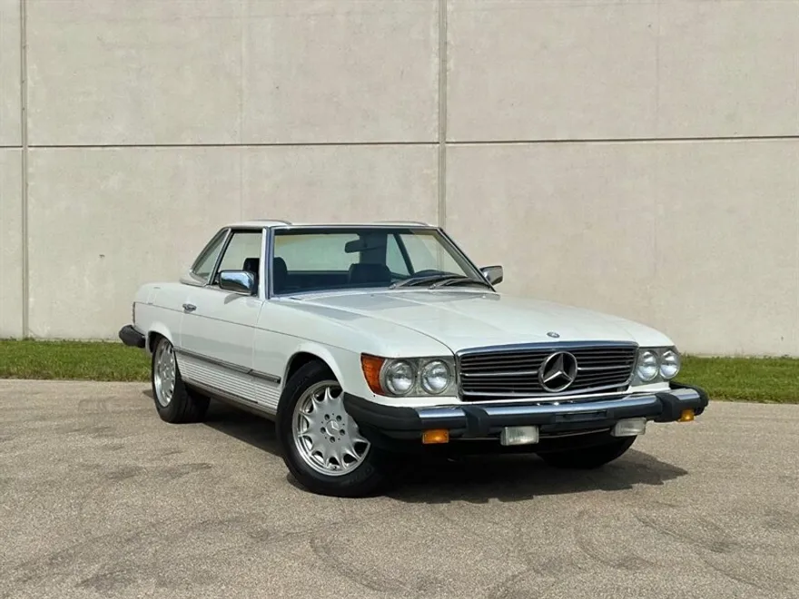 1981 Mercedes Benz 380 photo 1