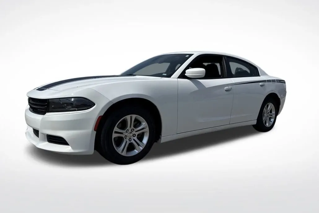 2022 Dodge Charger SXT photo 1