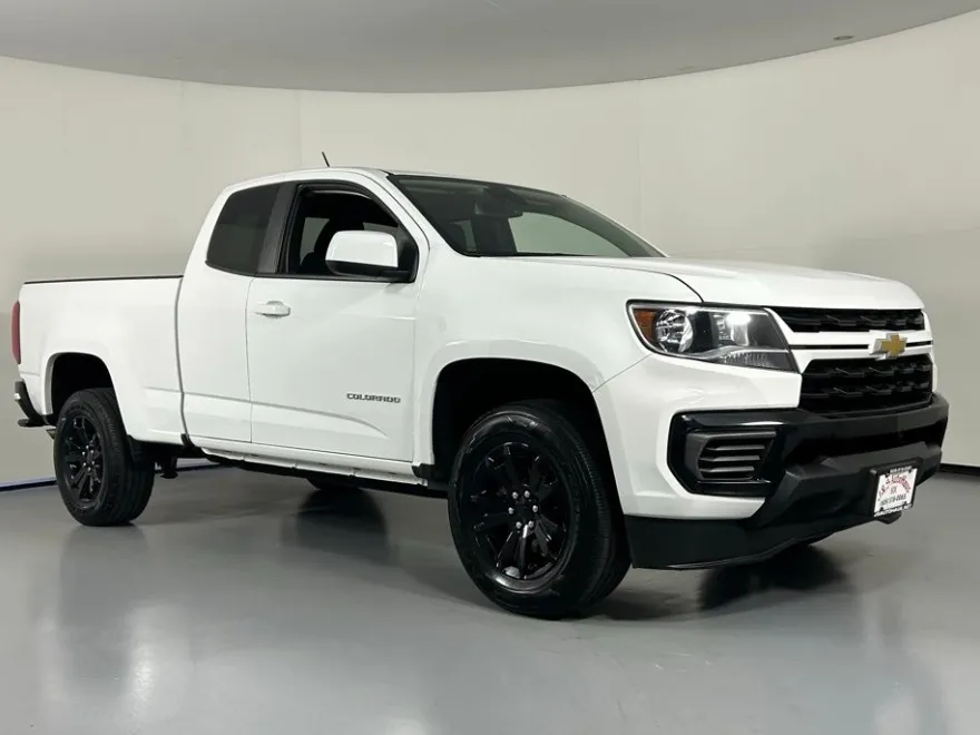2022 Chevrolet Colorado LT photo 1