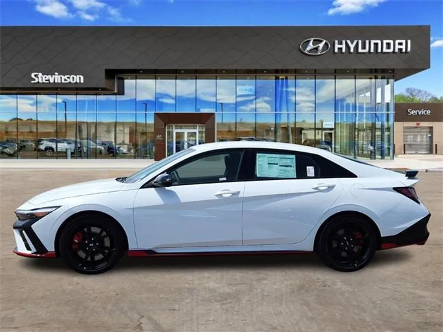 2025 Hyundai Elantra N photo 1