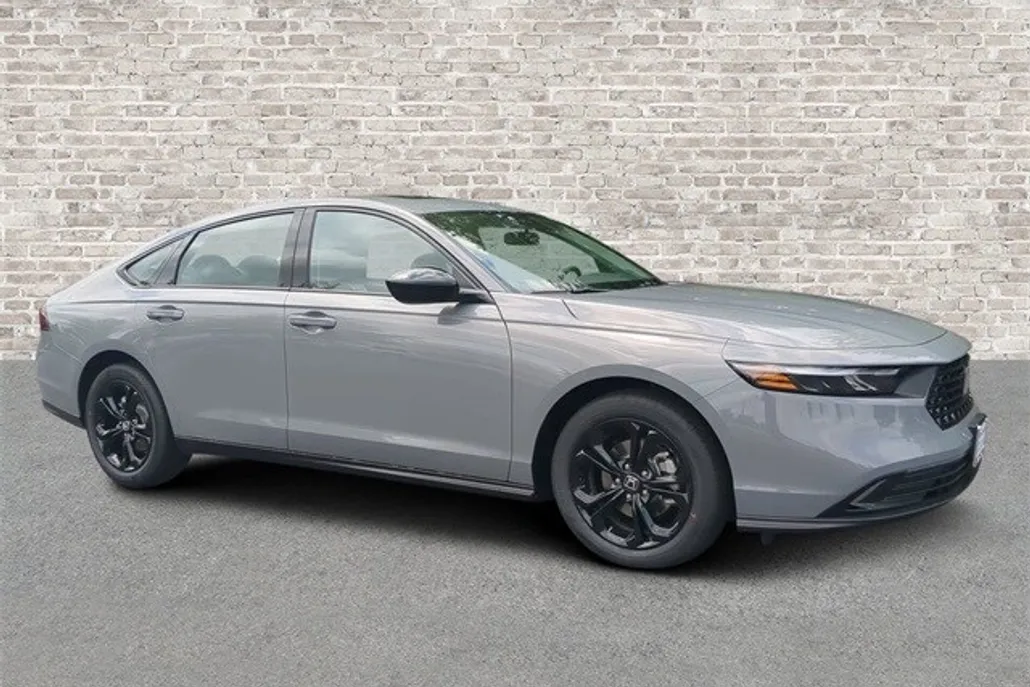 2025 Honda Accord SE photo 1