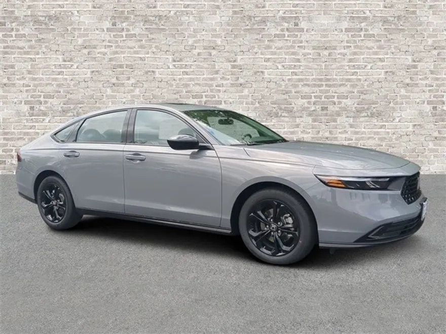 2025 Honda Accord SE photo 1