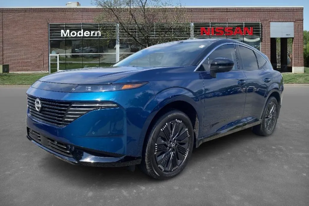 2025 Nissan Murano Platinum photo 1