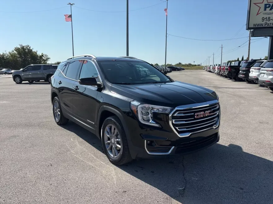 2023 Gmc Terrain SLT photo 1