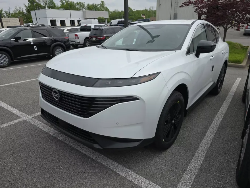 2025 Nissan Murano SV photo 1