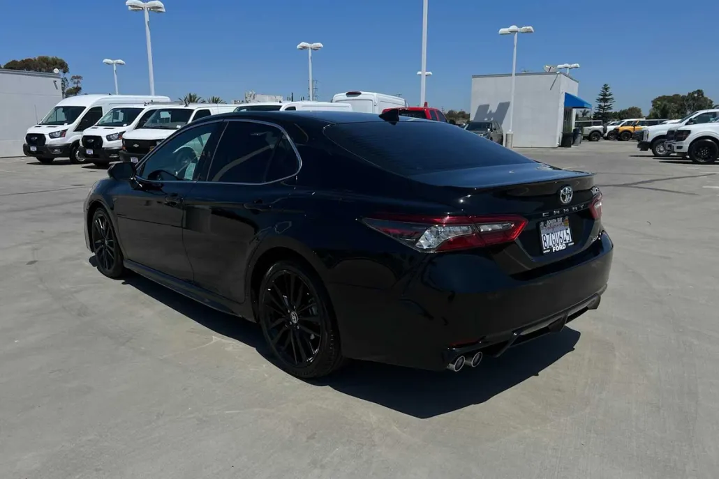 2022 Toyota Camry XSE photo 1