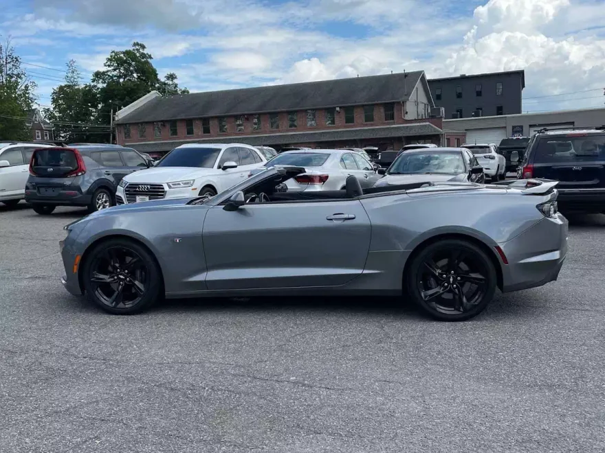 2019 Chevrolet Camaro 2SS photo 1