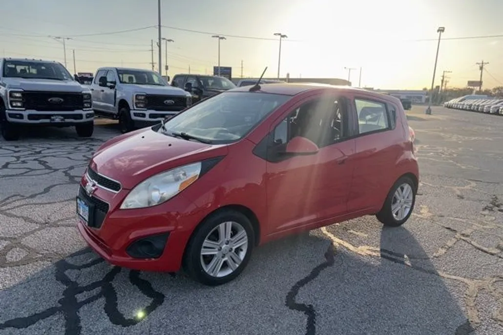 2014 Chevrolet Spark 1LT photo 1