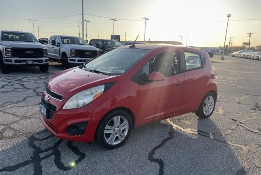 2014 Chevrolet Spark 1LT photo 1