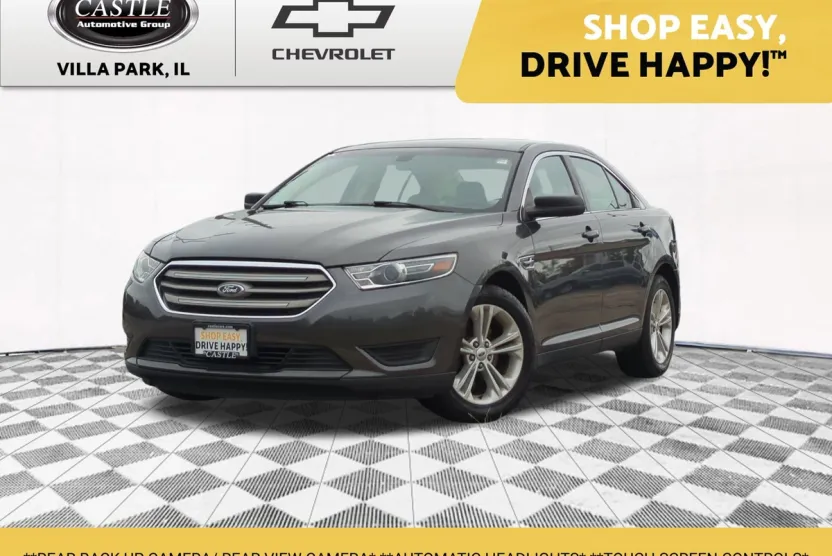 2017 Ford Taurus SE photo 1