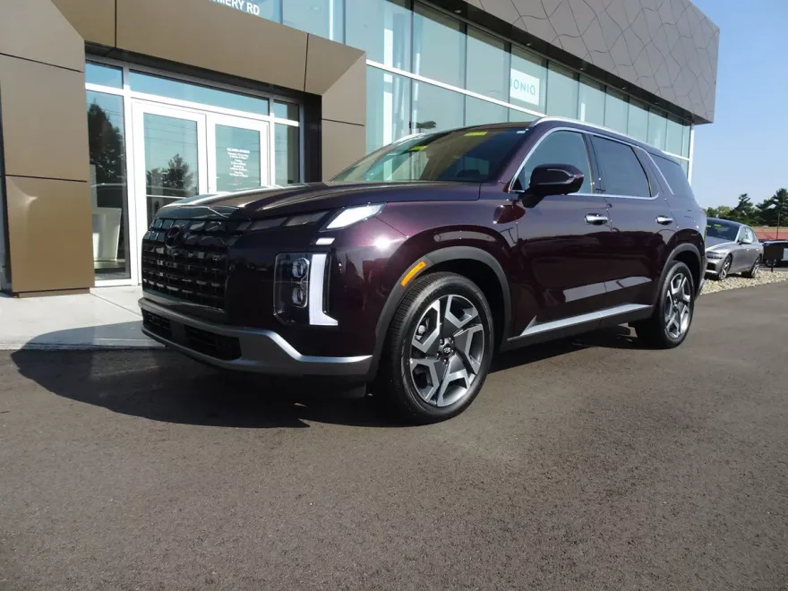 2024 Hyundai Palisade SEL photo 1