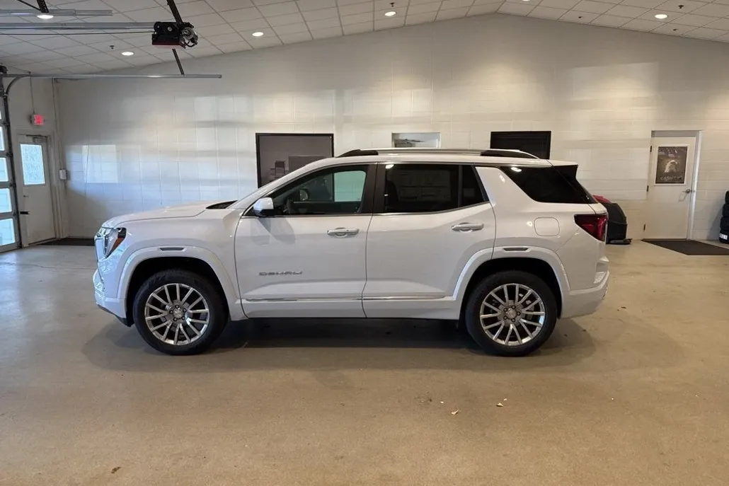 2026 Gmc Terrain Denali photo 1
