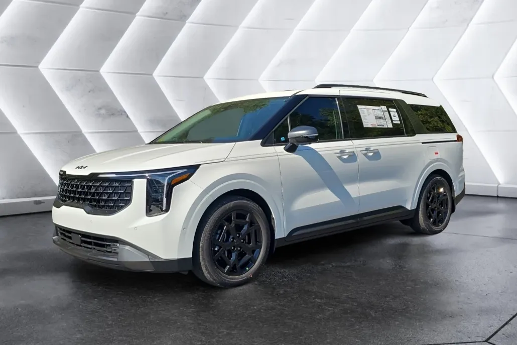 2026 Kia Carnival SX Prestige photo 1