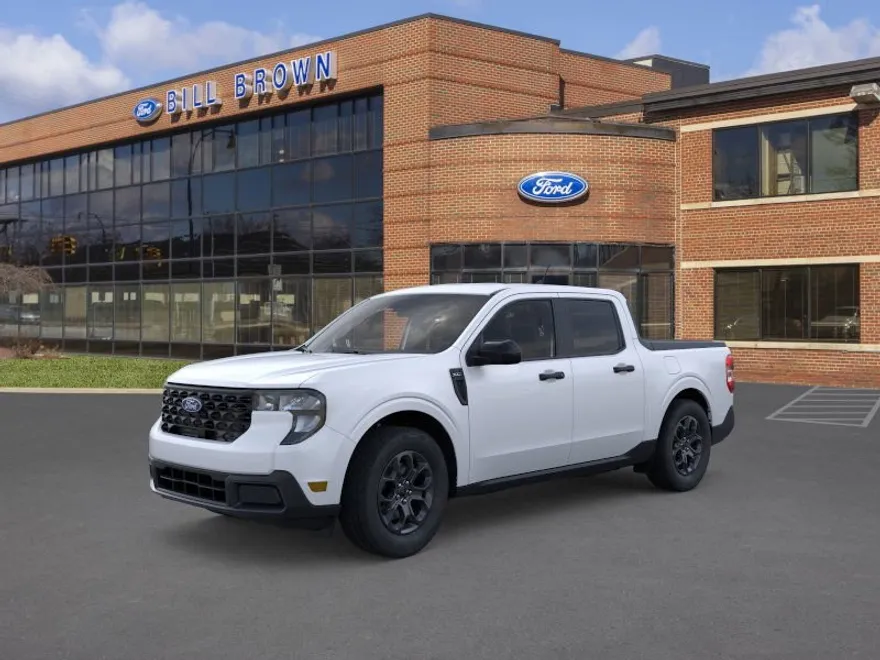 2025 Ford Maverick XLT photo 1