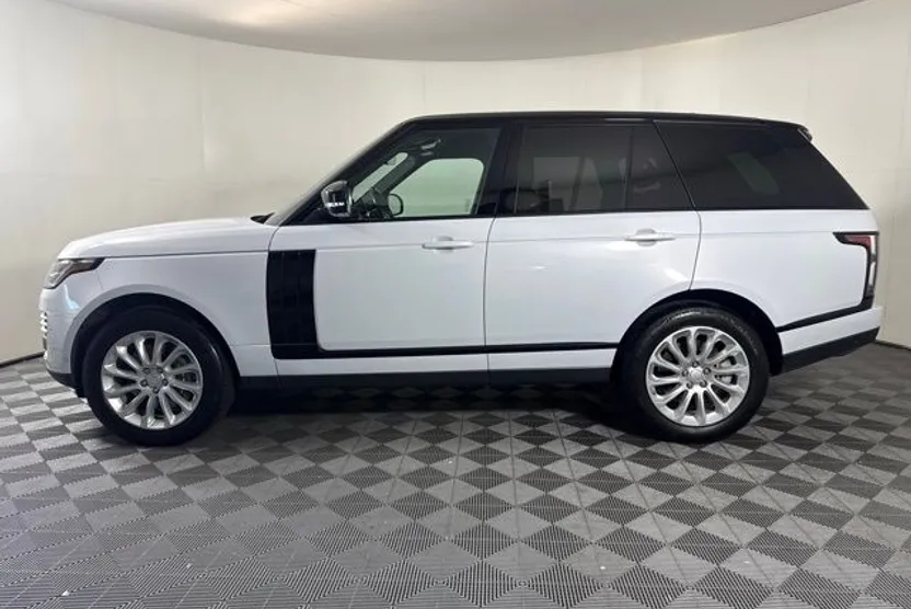 2020 Land Rover Range Rover HSE photo 1