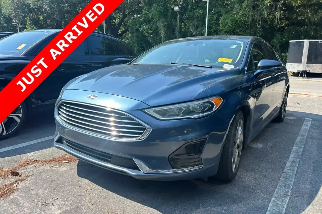 2019 Ford Fusion SEL photo 1
