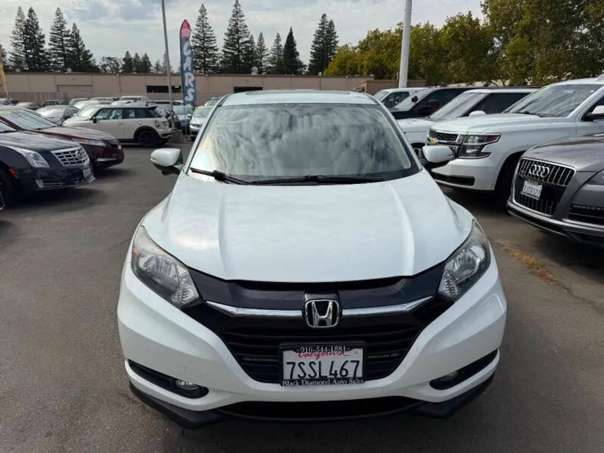 2016 Honda HR-V EX photo 1