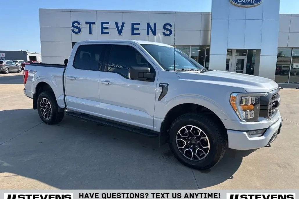 2022 Ford F-150 XLT photo 1