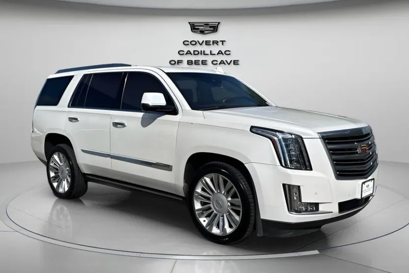 2016 Cadillac Escalade Platinum photo 1