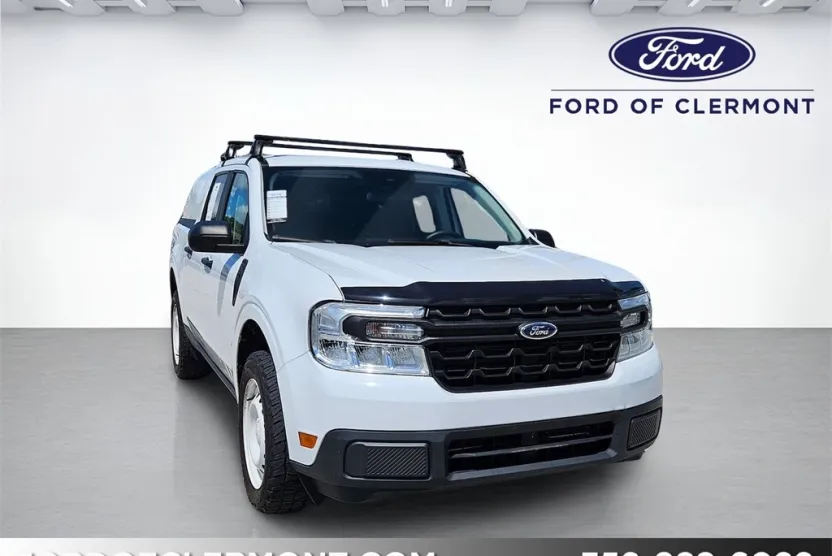 2022 Ford Maverick XL photo 1