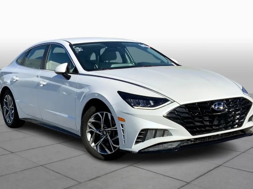 2021 Hyundai Sonata SEL photo 1