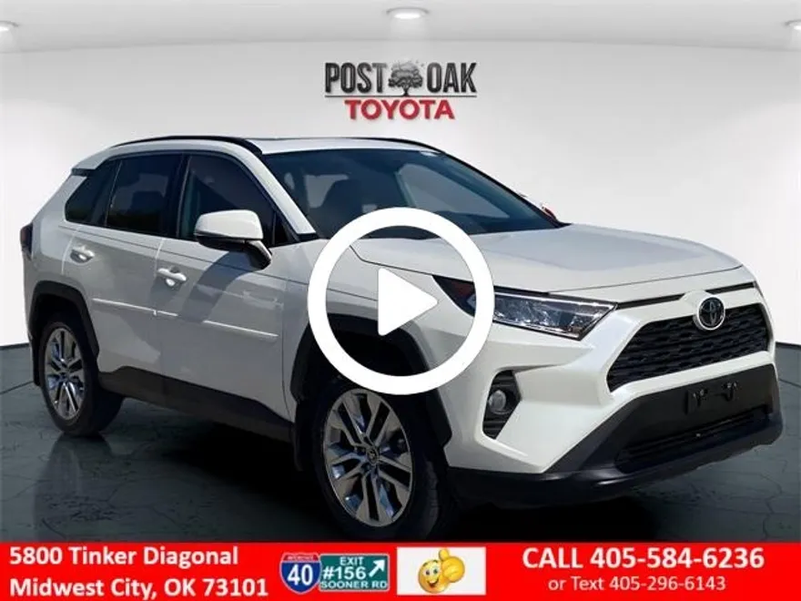2021 Toyota RAV4 XLE Premium photo 1