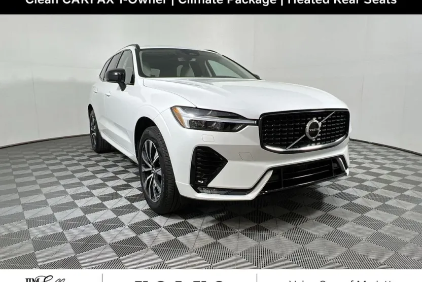 2025 Volvo XC60 B5 Core photo 1