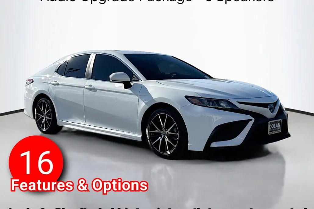 2023 Toyota Camry Hybrid SE photo 1
