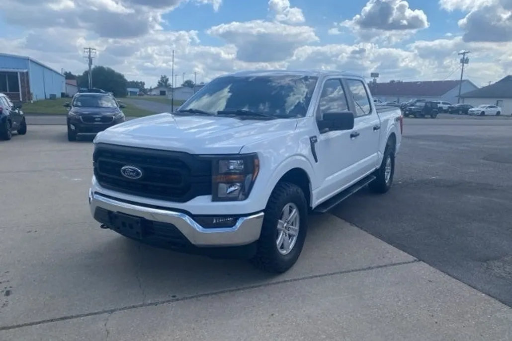 2023 Ford F-150 XL photo 1