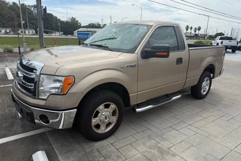 2014 Ford F-150 XLT photo 1