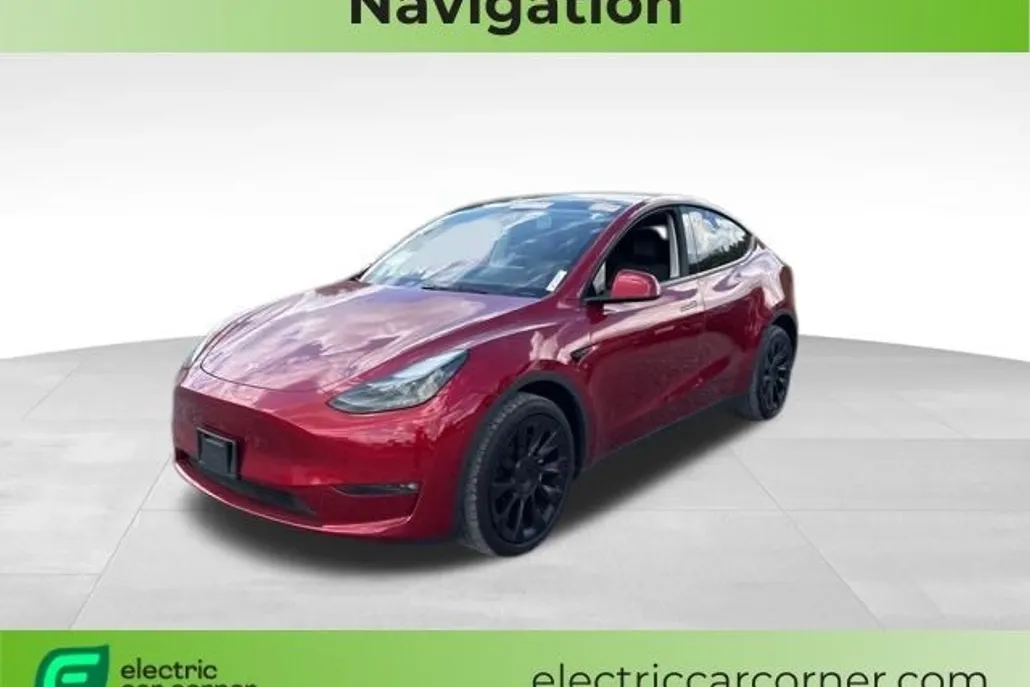 2024 Tesla Model Y Long Range photo 1