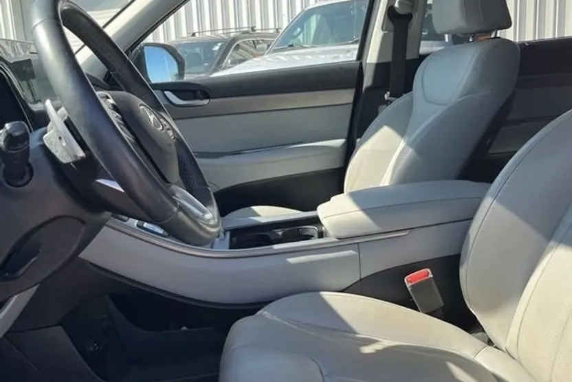 2020 Hyundai Palisade SEL photo 1