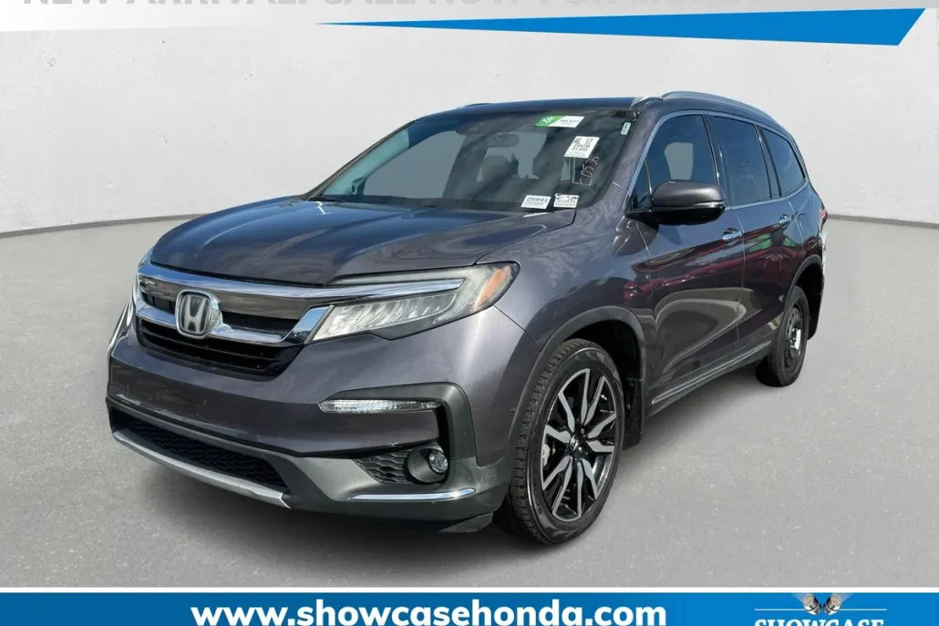 2020 Honda Pilot Touring photo 1