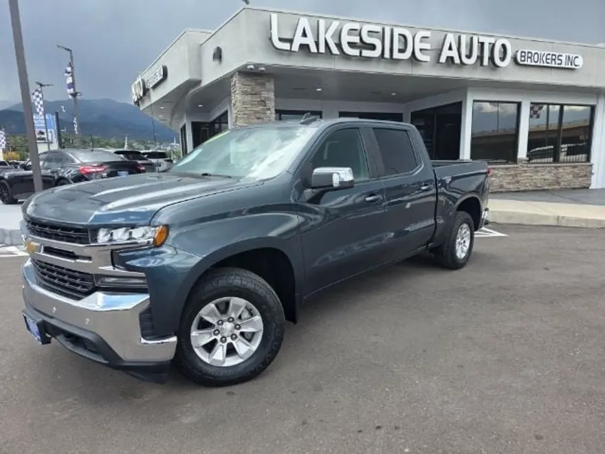 2019 Chevrolet Silverado 1500 LT photo 1