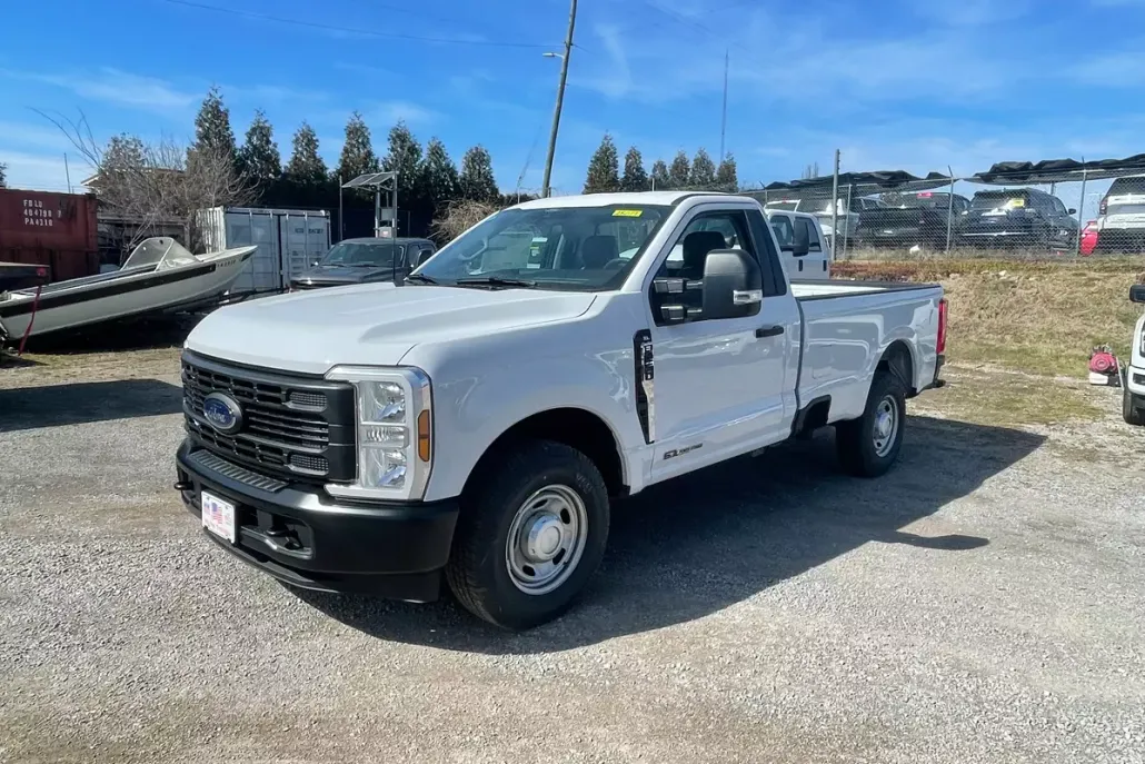 2025 Ford F-250 photo 1