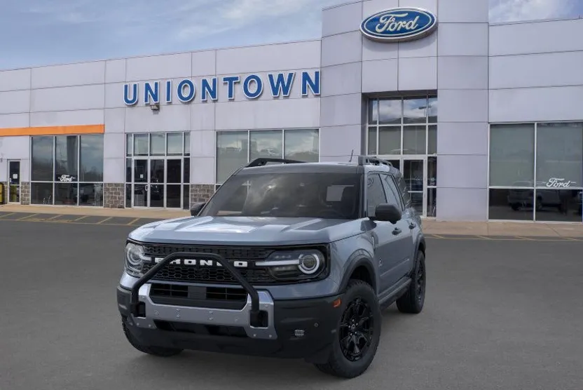 2025 Ford Bronco Sport Outer Banks photo 1