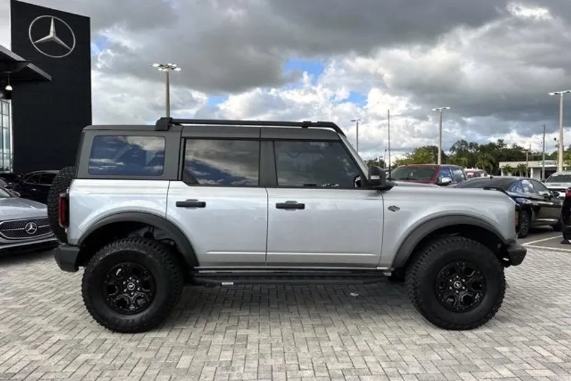 2022 Ford Bronco Wildtrak photo 1