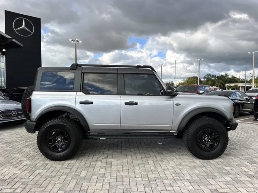 2022 Ford Bronco Wildtrak photo 1